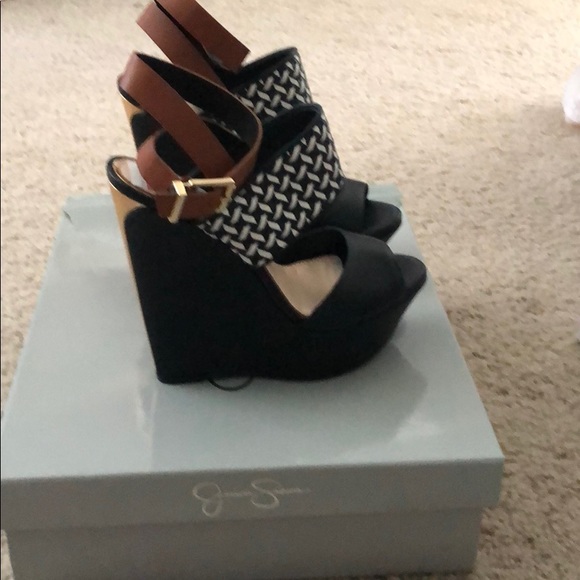 Jessica Simpson Black and White Wedge - Picture 2 of 3